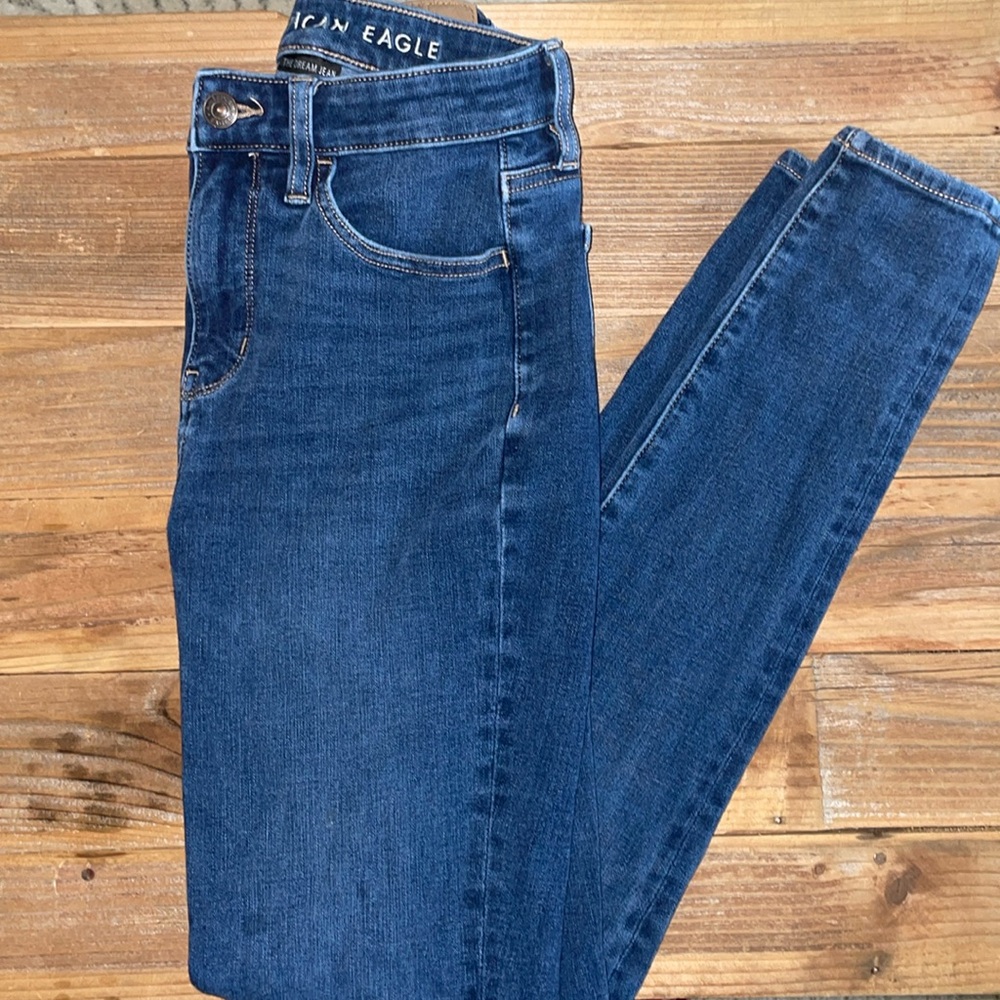 American Eagle Super High-Rise Jeans